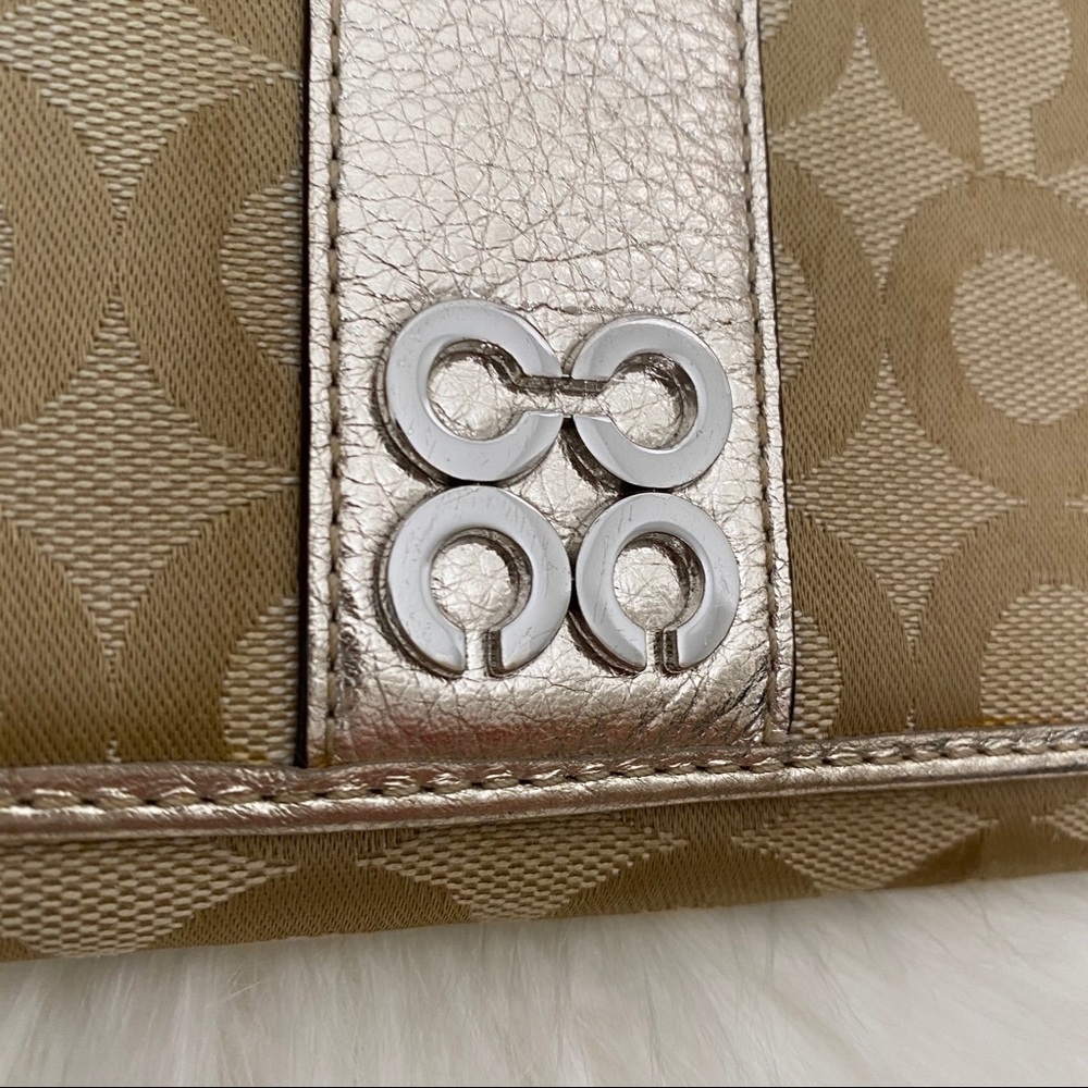 Long Coach Monogram Wallet - Picture 3 of 12